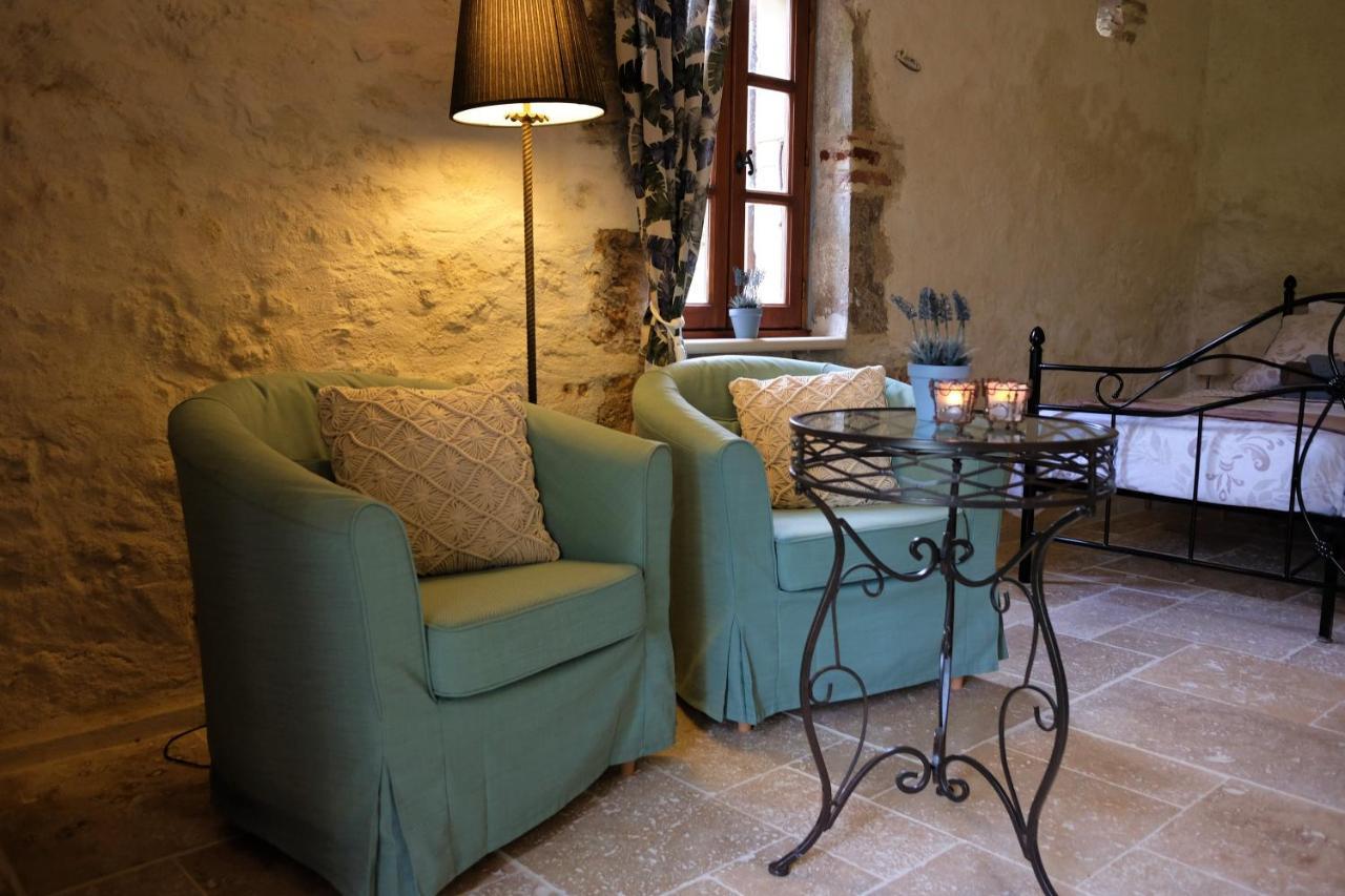 La Bastide Portoly B&B "Pruneaux" Penne-dʼAgenais Eksteriør bilde